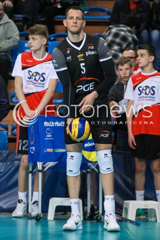  12.04.2017 RZESZOW<br />SIATKOWKA PLUSLIGA 2016/2017 MEN VOLLEYBALL POLAND POLISH PLUS LIGA LEAGUE SEASON 2016/2017<br />POLFINAL - SEMIFINAL - 2. MECZ<br />MECZ ASSECO RESOVIA RZESZOW - PGE SKRA BELCHATOW<br />N/Z BARTOSZ KUREK SYLWETKA <br /> 