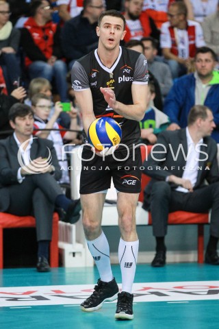  12.04.2017 RZESZOW<br />SIATKOWKA PLUSLIGA 2016/2017 MEN VOLLEYBALL POLAND POLISH PLUS LIGA LEAGUE SEASON 2016/2017<br />POLFINAL - SEMIFINAL - 2. MECZ<br />MECZ ASSECO RESOVIA RZESZOW - PGE SKRA BELCHATOW<br />N/Z MARIUSZ WLAZLY SYLWETKA <br /> 