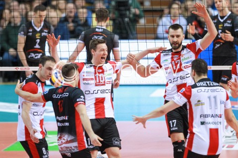  12.04.2017 RZESZOW<br />SIATKOWKA PLUSLIGA 2016/2017 MEN VOLLEYBALL POLAND POLISH PLUS LIGA LEAGUE SEASON 2016/2017<br />POLFINAL - SEMIFINAL - 2. MECZ<br />MECZ ASSECO RESOVIA RZESZOW - PGE SKRA BELCHATOW<br />N/Z JOCHEN SCHOPS ( SCHOEPS ) MARCIN MOZDZONEK MARKO IVOVIC RADOSC EMOCJE <br /> 