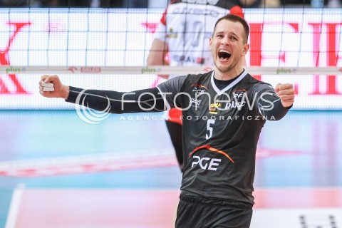  12.04.2017 RZESZOW<br />SIATKOWKA PLUSLIGA 2016/2017 MEN VOLLEYBALL POLAND POLISH PLUS LIGA LEAGUE SEASON 2016/2017<br />POLFINAL - SEMIFINAL - 2. MECZ<br />MECZ ASSECO RESOVIA RZESZOW - PGE SKRA BELCHATOW<br />N/Z BARTOSZ KUREK RADOSC EMOCJE SYLWETKA <br /> 