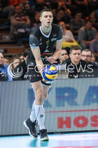 12.04.2017 RZESZOW<br />SIATKOWKA PLUSLIGA 2016/2017 MEN VOLLEYBALL POLAND POLISH PLUS LIGA LEAGUE SEASON 2016/2017<br />POLFINAL - SEMIFINAL - 2. MECZ<br />MECZ ASSECO RESOVIA RZESZOW - PGE SKRA BELCHATOW<br />N/Z MARIUSZ WLAZLY SYLWETKA <br /> 