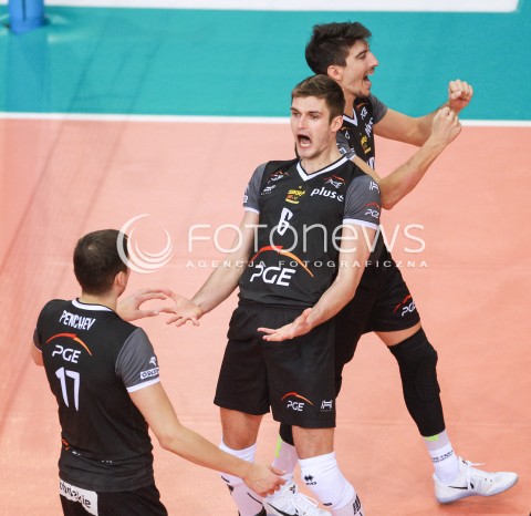  12.04.2017 RZESZOW<br />SIATKOWKA PLUSLIGA 2016/2017 MEN VOLLEYBALL POLAND POLISH PLUS LIGA LEAGUE SEASON 2016/2017<br />POLFINAL - SEMIFINAL - 2. MECZ<br />MECZ ASSECO RESOVIA RZESZOW - PGE SKRA BELCHATOW<br />N/Z KAROL KLOS RADOSC EMOCJE <br /> 