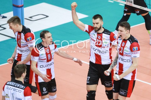  12.04.2017 RZESZOW<br />SIATKOWKA PLUSLIGA 2016/2017 MEN VOLLEYBALL POLAND POLISH PLUS LIGA LEAGUE SEASON 2016/2017<br />POLFINAL - SEMIFINAL - 2. MECZ<br />MECZ ASSECO RESOVIA RZESZOW - PGE SKRA BELCHATOW<br />N/Z MARCIN MOZDZONEK BARTLOMIEJ LEMANSKI MARKO IVOVIC RADOSC EMOCJE <br /> 