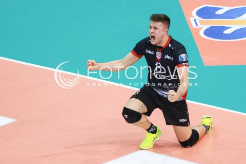  12.04.2017 RZESZOW<br />SIATKOWKA PLUSLIGA 2016/2017 MEN VOLLEYBALL POLAND POLISH PLUS LIGA LEAGUE SEASON 2016/2017<br />POLFINAL - SEMIFINAL - 2. MECZ<br />MECZ ASSECO RESOVIA RZESZOW - PGE SKRA BELCHATOW<br />N/Z MATEUSZ MASLOWSKI RADOSC EMOCJE SYLWETKA <br /> 