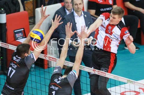  12.04.2017 RZESZOW<br />SIATKOWKA PLUSLIGA 2016/2017 MEN VOLLEYBALL POLAND POLISH PLUS LIGA LEAGUE SEASON 2016/2017<br />POLFINAL - SEMIFINAL - 2. MECZ<br />MECZ ASSECO RESOVIA RZESZOW - PGE SKRA BELCHATOW<br />N/Z JOHN GORDON PERRIN <br /> 