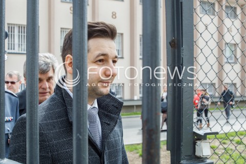 Wiceminister Patryk Jaki w Zakładzie Karnym w Rzeszowie