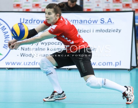  13.04.2017 RZESZOW<br />SIATKOWKA ORLEN LIGA 2016/2017 WOMEN VOLLEYBALL POLAND POLISH ORLENLIGA LEAGUE SEASON 2016/2017<br />MECZ O 3. MIEJSCE - I MECZ<br />MECZ DEVELOPRES SKYRES RZESZOW - IMPEL WROCLAW <br />N/Z LUCYNA BOREK SYLWETKA <br /> 