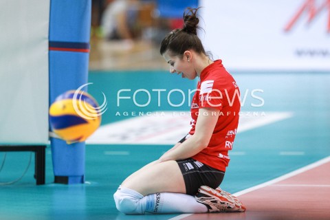  13.04.2017 RZESZOW<br />SIATKOWKA ORLEN LIGA 2016/2017 WOMEN VOLLEYBALL POLAND POLISH ORLENLIGA LEAGUE SEASON 2016/2017<br />MECZ O 3. MIEJSCE - I MECZ<br />MECZ DEVELOPRES SKYRES RZESZOW - IMPEL WROCLAW <br />N/Z LUCYNA BOREK SMUTEK PORAZKA PRZEGRANA EMOCJE<br /> 