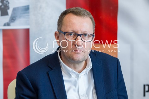  21.04.2017 RZESZOW <br />SIATKOWKA SEZON 2016/2017 MEN VOLLEYBALL <br />KONFERENCJA PRASOWA ASSECO RESOVII RZESZOW NA KTOREJ TRENER ANDRZEJ KOWAL POINFORMOWAL, ZE JEST TO JEGO OSTATNI SEZON W ROLI TRENERA <br />N/Z MAREK PANEK <br /> 