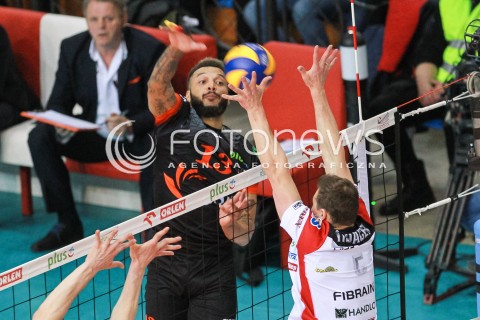  23.04.2017 RZESZOW<br />SIATKOWKA PLUSLIGA 2016/2017 MEN VOLLEYBALL POLAND POLISH PLUS LIGA LEAGUE SEASON 2016/2017 <br />MECZ  O 3. MIEJSCE - II MECZ<br />MECZ ASSECO RESOVIA RZESZOW - JASTRZEBSKI WEGIEL <br />N/Z SALVADOR HIDALGO OLIVA <br /> 