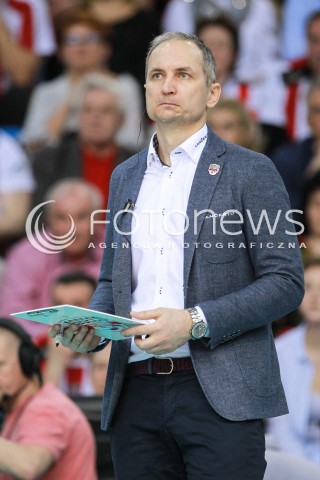  23.04.2017 RZESZOW<br />SIATKOWKA PLUSLIGA 2016/2017 MEN VOLLEYBALL POLAND POLISH PLUS LIGA LEAGUE SEASON 2016/2017 <br />MECZ  O 3. MIEJSCE - II MECZ<br />MECZ ASSECO RESOVIA RZESZOW - JASTRZEBSKI WEGIEL <br />N/Z ANDRZEJ KOWAL - I TRENER ( HEAD COACH ) SYLWETKA <br /> 