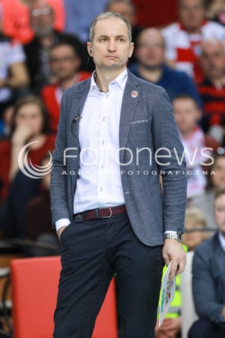  23.04.2017 RZESZOW<br />SIATKOWKA PLUSLIGA 2016/2017 MEN VOLLEYBALL POLAND POLISH PLUS LIGA LEAGUE SEASON 2016/2017 <br />MECZ  O 3. MIEJSCE - II MECZ<br />MECZ ASSECO RESOVIA RZESZOW - JASTRZEBSKI WEGIEL <br />N/Z ANDRZEJ KOWAL - I TRENER ( HEAD COACH ) SYLWETKA <br /> 