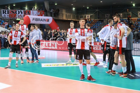  23.04.2017 RZESZOW<br />SIATKOWKA PLUSLIGA 2016/2017 MEN VOLLEYBALL POLAND POLISH PLUS LIGA LEAGUE SEASON 2016/2017 <br />MECZ  O 3. MIEJSCE - II MECZ<br />MECZ ASSECO RESOVIA RZESZOW - JASTRZEBSKI WEGIEL <br />N/Z SIATKARZE ASSECO RESOVII SMUTEK PORAZKA PRZEGRANA - THIBAULT ROSSARD MARCIN MOZDZONEK MARKO IVOVIC BARTLOMIEJ LEMANSKI <br /> 