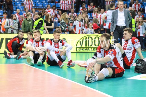  23.04.2017 RZESZOW<br />SIATKOWKA PLUSLIGA 2016/2017 MEN VOLLEYBALL POLAND POLISH PLUS LIGA LEAGUE SEASON 2016/2017 <br />MECZ  O 3. MIEJSCE - II MECZ<br />MECZ ASSECO RESOVIA RZESZOW - JASTRZEBSKI WEGIEL <br />N/Z SIATKARZE ASSECO RESOVII SMUTEK PORAZKA PRZEGRANA - MARKO IVOVIC BARTLOMIEJ LEMANSKI JOHN GORDON PERRIN THIBAULT ROSSARD <br /> 