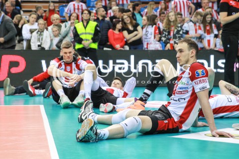  23.04.2017 RZESZOW<br />SIATKOWKA PLUSLIGA 2016/2017 MEN VOLLEYBALL POLAND POLISH PLUS LIGA LEAGUE SEASON 2016/2017 <br />MECZ  O 3. MIEJSCE - II MECZ<br />MECZ ASSECO RESOVIA RZESZOW - JASTRZEBSKI WEGIEL <br />N/Z SIATKARZE ASSECO RESOVII SMUTEK PORAZKA PRZEGRANA - MARKO IVOVIC JOHN GORDON PERRIN <br /> 