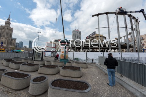  24.04.2017 WARSZAWA<br />ROZBIORKA SZKIELETU ROTUNDY<br />N/Z ROZBIORKA SZKIELETU ROTUNDY<br /> 