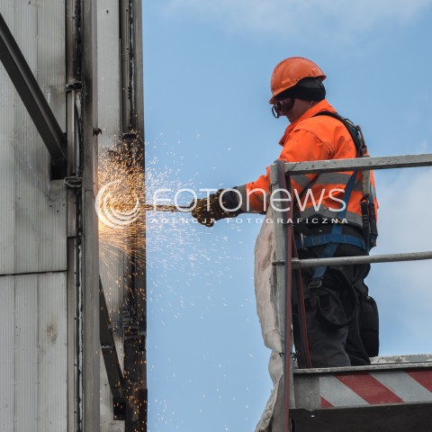  24.04.2017 WARSZAWA<br />ROZBIORKA SZKIELETU ROTUNDY<br />N/Z ROZBIORKA SZKIELETU ROTUNDY<br /> 