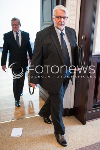  25.11.2017 WARSZAWA <br />POSIEDZENIE RADY MINISTROW <br />N/Z WITOLD WASZCZYKOWSKI PIOTR GLINSKI<br /> 