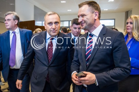  26.04.2017 RZESZOW<br />KONFERENCJA PRASOWA PRZEWODNICZACEGO PLATFORMY OBYWATELSKIEJ GRZEGORZA SCHETYNY I 60 PARLAMENTARZYSTOW PO Z OKAZJI INAUGURACJI CYKLU SPOTKAN OBYWATELSKIE PODKARPACIE KTORE ODBYWAJA SIE W DNIU DZISIEJSZYM W 18 POWIATACH NA TERENIE WOJEWODZTWA PODKARPACKIEGO <br />N/Z GRZEGORZ SCHETYNA SLAWOMIR NITRAS<br /> 