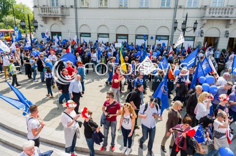  06.05.2017 WARSZAWA<br />MARSZ WOLNOSCI<br />N/Z UCZESTNICY MARSZU<br /> 
