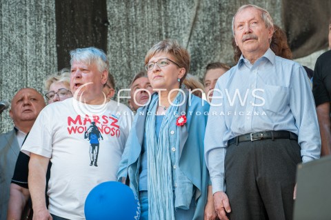  06.05.2017 WARSZAWA<br />MARSZ WOLNOSCI<br />N/Z BOGDAN BORUSEWICZ SLAWOMIR BRONIARZ<br /> 