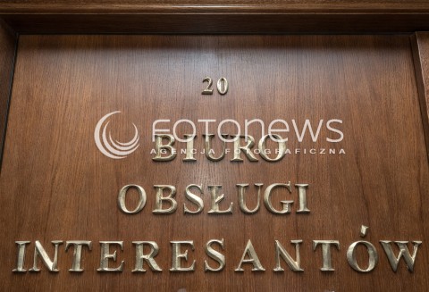 20.04.2017 WARSZAWA<br />SAD OKREGOWY<br />N/Z BIURO OBSLUGI INTERESANTOW<br /> 