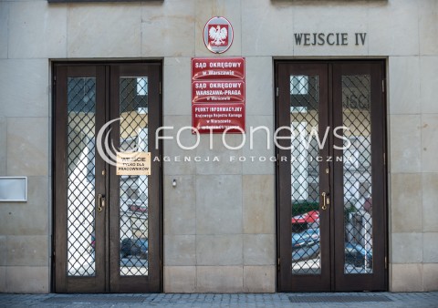 20.04.2017 WARSZAWA<br />SAD OKREGOWY<br />N/Z WEJSCIE DO BUDYNKU<br /> 