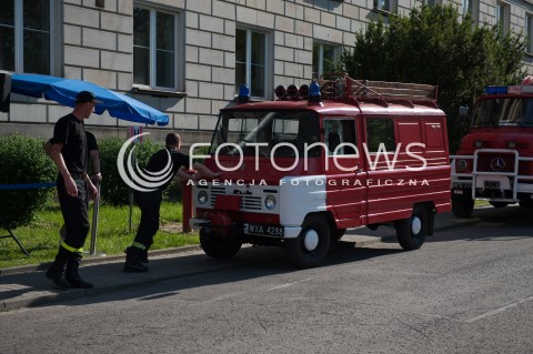  20.05.2017 WARSZAWA<br />STRAZACKA NOC MUZEOW W MINISTERSTWIE SPRAW WEWNETRZNYCH I ADMINISTACJI<br />N/Z STARODAWNY WOZ STRAZACKI<br /> 