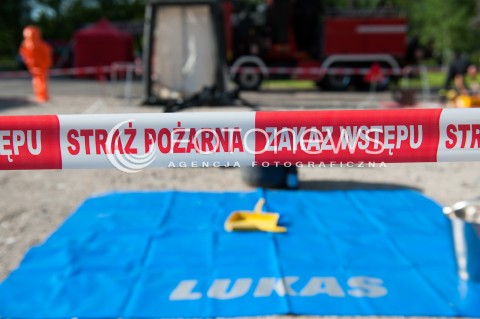  20.05.2017 WARSZAWA<br />STRAZACKA NOC MUZEOW W MINISTERSTWIE SPRAW WEWNETRZNYCH I ADMINISTACJI<br />N/Z NAPIS TASMA STRAZ POZARNA ZAKAZ WSTEPU<br /> 