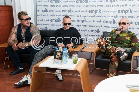  25.05.2017 WARSZAWA<br />PROMOCJA PLYTY POPKA PT. TRZECH KROLI<br />N/Z POPEK PAWEL RYSZARD MIKOLAJUW<br /> 