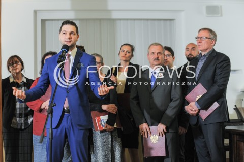  26.05.2017 WARSZAWA MINISTERSTWO SPRAWIEDLIWOSCI<br />KONFERENCJA PRASOWA DOTYCZACA POWOLANIA CZLONKOW RADY SPOLECZNEJ PRZY KOMISJI WERYFIKACYJNEJ<br />N/Z WICEMINISTER PATRYK JAKI<br /> 