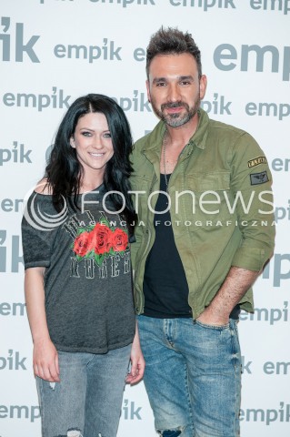  26.05.2017 WARSZAWA<br />PROMOCJA PLYTY MILION SLOW<br />N/Z JULIA ZIOLKO MATEUSZ ZIOLKO<br /> 