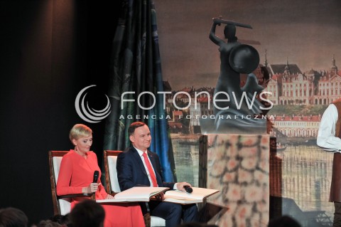  01.06.2017 WARSZAWA<br />DZIEN DZIECKA Z PARA PREZYDENCKA <br />N/Z AGATA KORNHAUSER DUDA PREZYDENT RP ANDRZEJ DUDA<br /> 