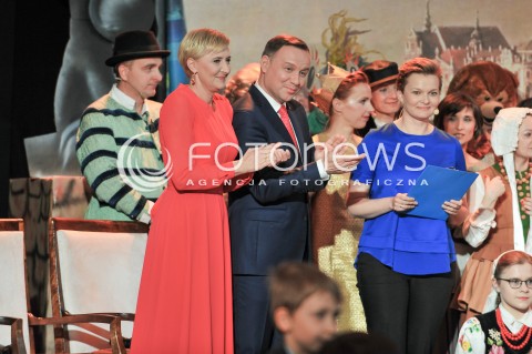  01.06.2017 WARSZAWA<br />DZIEN DZIECKA Z PARA PREZYDENCKA <br />N/Z AGATA KORNHAUSER DUDA PREZYDENT RP ANDRZEJ DUDA<br /> 