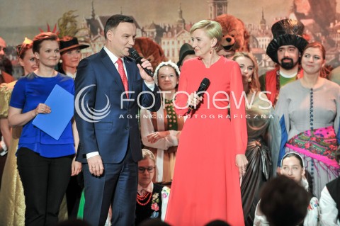  01.06.2017 WARSZAWA<br />DZIEN DZIECKA Z PARA PREZYDENCKA <br />N/Z AGATA KORNHAUSER DUDA PREZYDENT RP ANDRZEJ DUDA<br /> 