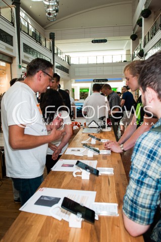  02.06.2017 WARSZAWA<br />XIAOMI OTWIERA PIERWSZY SKLEP ISHOWROOM<br />N/Z OTWARCIE SKLEPU<br /> 