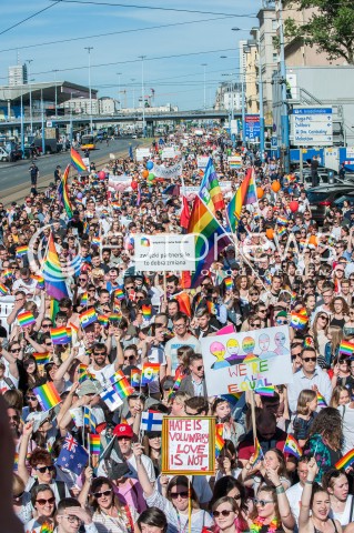  03.06.2017 WARSZAWA<br />PARADA ROWNOSCI<br />N/Z UCZESTNICY PARADY<br /> 