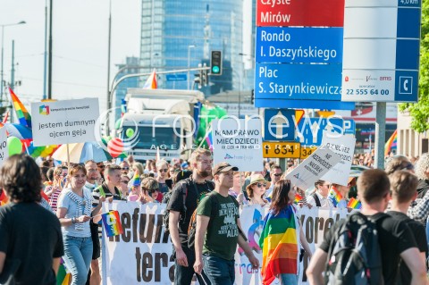  03.06.2017 WARSZAWA<br />PARADA ROWNOSCI<br />N/Z UCZESTNICY PARADY<br /> 