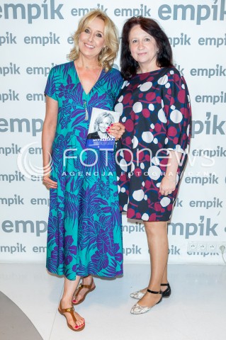  07.06.2017 WARSZAWA<br />
PREMIERA KSIAZKI AGATY MLYNARSKIEJ MOJA WIZJA <br />
N/Z AGATA MLYNARSKA AGNIESZKA LITOROWICZ - SIEGERT<br />
 