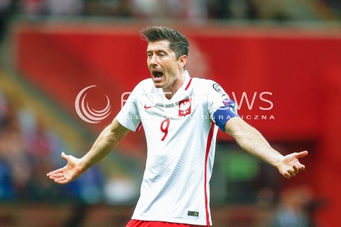  10.06.2017 WARSZAWA PILKA NOZNA <br />FOOTBALL POLISH ELIMINACJE MS 2018<br />MECZ POLSKA - RUMUNIA NA STADIONIE NARODOWYM<br />N/Z ROBERT LEWANDOWSKI ZLOSC EMOCJE SYLWETKA<br /> 