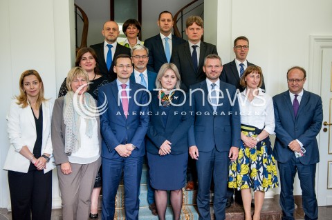  14.06.2016 WARSZAWA<br />SPOTKANIE KONCZACE PREZYDENCJE POLSKI W GRUPIE V4<br />N/Z MATEUSZ MORAWIECKI PRZEDSTAWICIELE RZADOW GRUPY V4<br /> 