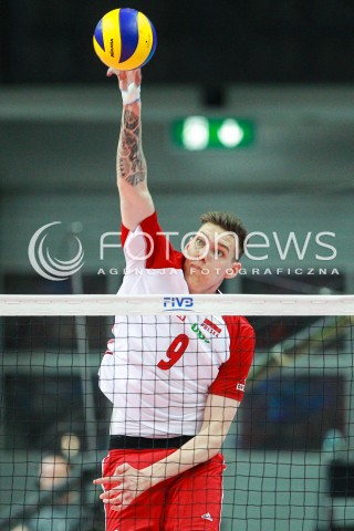  15.06.2017 KATOWICE <br />SIATKOWKA MEZCZYZN <br />LIGA SWIATOWA 2017 <br />FIVB VOLLEYBALL WORLD LEAGUE 2017 <br />MECZ POLSKA - ROSJA ( Poland - Russia ) <br />N/Z BARTLOMIEJ LEMANSKI SYLWETKA ATAK <br /> 