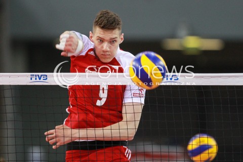  17.06.2017 LODZ <br />SIATKOWKA MEZCZYZN <br />LIGA SWIATOWA 2017 <br />FIVB VOLLEYBALL WORLD LEAGUE 2017 <br />MECZ POLSKA - IRAN ( Poland - Iran ) <br />N/Z BARTLOMIEJ LEMANSKI SYLWETKA ATAK <br /> 