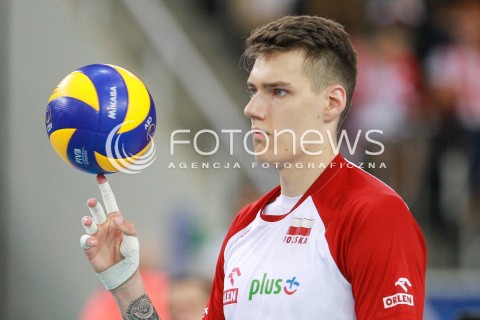  18.06.2017 LODZ <br />SIATKOWKA MEZCZYZN <br />LIGA SWIATOWA 2017 <br />FIVB VOLLEYBALL WORLD LEAGUE 2017 <br />MECZ POLSKA - IRAN ( Poland - USA ) <br />N/Z BARTLOMIEJ LEMANSKI SYLWETKA ROLLING FINGER <br /> 