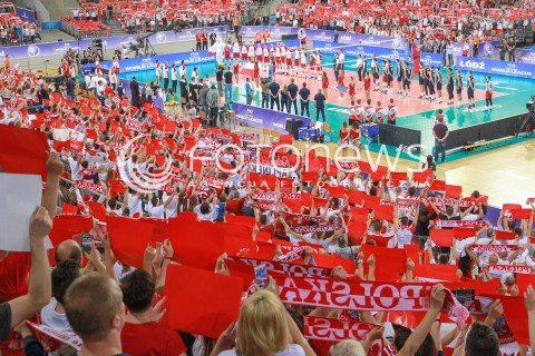  18.06.2017 LODZ <br />SIATKOWKA MEZCZYZN <br />LIGA SWIATOWA 2017 <br />FIVB VOLLEYBALL WORLD LEAGUE 2017 <br />MECZ POLSKA - IRAN ( Poland - USA ) <br />N/Z ATLAS ARENA HALA WIDOK VIEW TRYBUNY BIALO CZERWONE SZALIKI HYMN DOPING EMOCJE KARTONIADA<br /> 