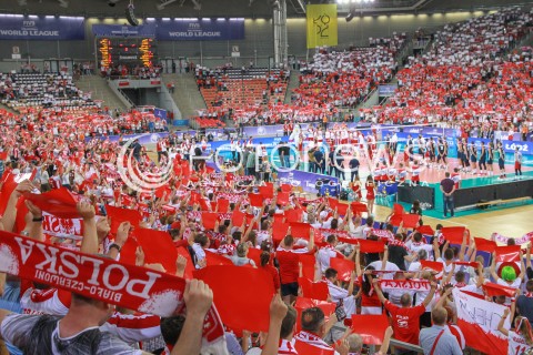  18.06.2017 LODZ <br />SIATKOWKA MEZCZYZN <br />LIGA SWIATOWA 2017 <br />FIVB VOLLEYBALL WORLD LEAGUE 2017 <br />MECZ POLSKA - IRAN ( Poland - USA ) <br />N/Z ATLAS ARENA HALA WIDOK VIEW TRYBUNY BIALO CZERWONE SZALIKI HYMN DOPING EMOCJE KARTONIADA<br /> 