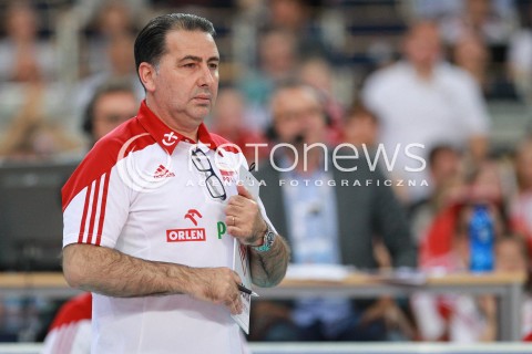  18.06.2017 LODZ <br />
SIATKOWKA MEZCZYZN <br />
LIGA SWIATOWA 2017 <br />
FIVB VOLLEYBALL WORLD LEAGUE 2017 <br />
MECZ POLSKA - IRAN ( Poland - USA ) <br />
N/Z FERDINANDO DE GIORGI - I TRENER ( HEAD COACH ) SYLWETKA <br />
 