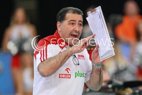  18.06.2017 LODZ <br />
SIATKOWKA MEZCZYZN <br />
LIGA SWIATOWA 2017 <br />
FIVB VOLLEYBALL WORLD LEAGUE 2017 <br />
MECZ POLSKA - IRAN ( Poland - USA ) <br />
N/Z FERDINANDO DE GIORGI - I TRENER ( HEAD COACH ) SYLWETKA <br />
 