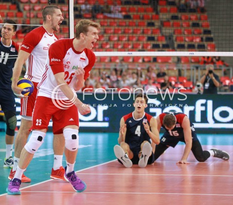  18.06.2017 LODZ <br />
SIATKOWKA MEZCZYZN <br />
LIGA SWIATOWA 2017 <br />
FIVB VOLLEYBALL WORLD LEAGUE 2017 <br />
MECZ POLSKA - IRAN ( Poland - USA ) <br />
N/Z ARTUR SZALPUK DAWID KONARSKI RADOSC EMOCJE <br />
 