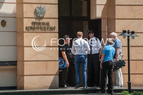  20.06.2017 WARSZAWA<br />WIEC PRZED TRYBUNALEM KONSTYTUCYJNYM<br />N/Z DZIENNIKARZE NIEWPUSZCZENI DO TRYBUNALU<br /> 